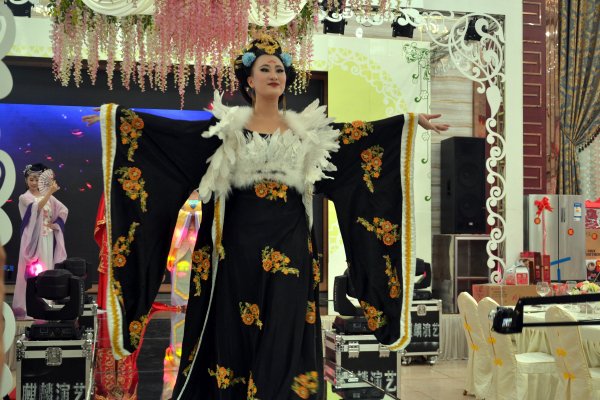 【武鸣留影】高端影楼全能精英班学员彩妆秀在