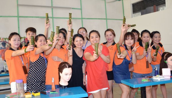 粽团飘香六月暖人心 吉宣亚师生共度浓情端午